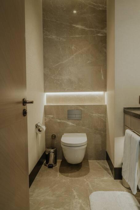 Serviced Luxurious 3+1 In Address Emaar Square Istanbul Bagian luar foto