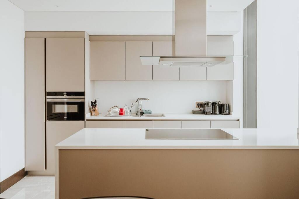 Serviced Luxurious 3+1 In Address Emaar Square Istanbul Bagian luar foto