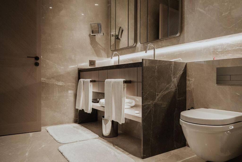 Serviced Luxurious 3+1 In Address Emaar Square Istanbul Bagian luar foto